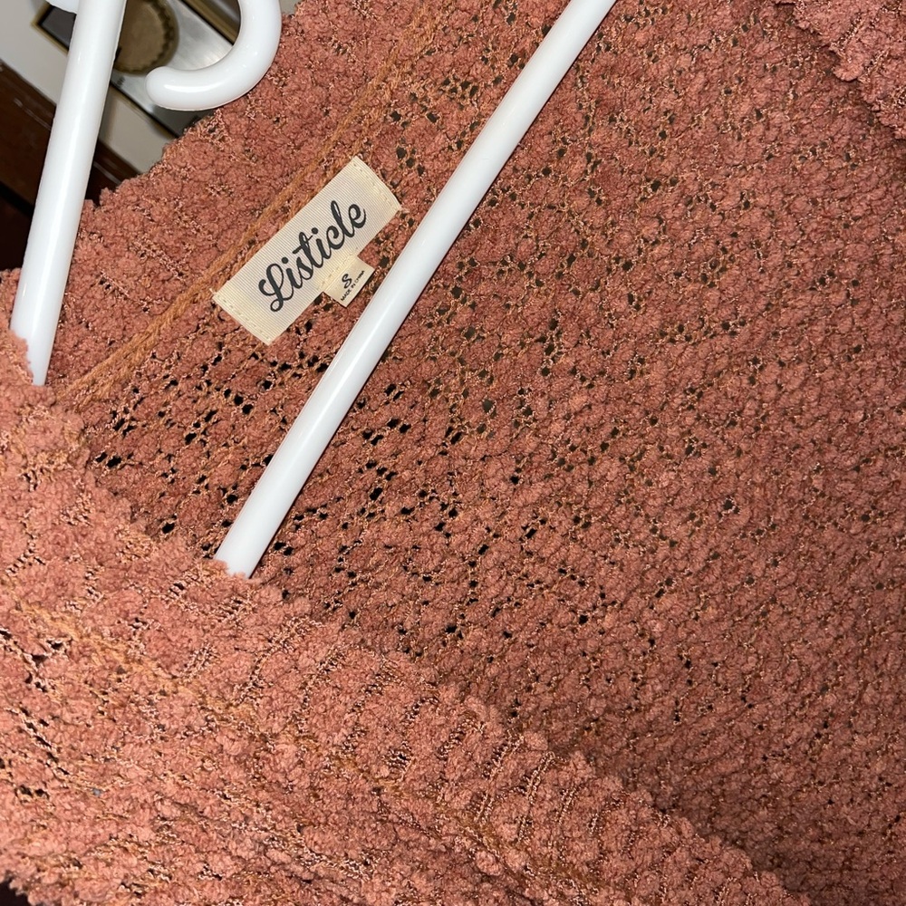 Small Cardigan - Picture 3 of 5